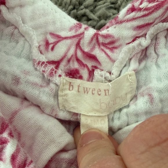 Floral Pink and White Baby Outfit - Picture 2 of 3